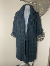 Load image into Gallery viewer, Plaid Coat (Medium )