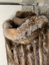 Load image into Gallery viewer, Long Beaver With Fox collar trim (L/XL ) P2P 25  Inches from shoulder to hem 50 inches