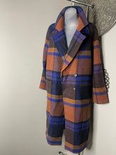 Load image into Gallery viewer, Plaid Coat New (Tagged Medium fits up to large